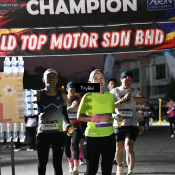 Runner Photo 7692139