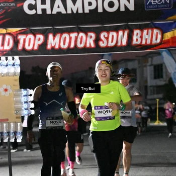 Runner Photo 7692152
