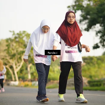Runner Photo 7692154