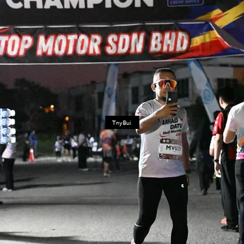 Runner Photo 7692155