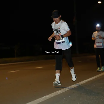 Runner Photo 7692164