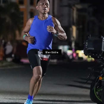 Runner Photo 7692180