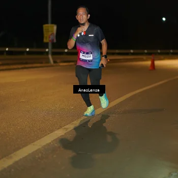 Runner Photo 7692194