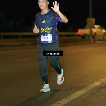 Runner Photo 7692197