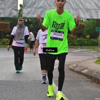 Runner Photo 7692207