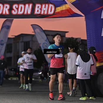 Runner Photo 7692223