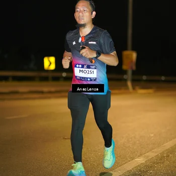 Runner Photo 7692235