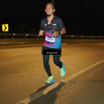 Runner Photo 7692236