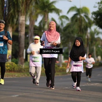 Runner Photo 7692252