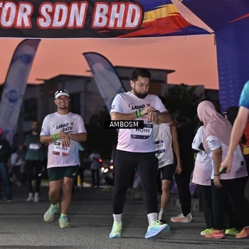 Runner Photo 7692255