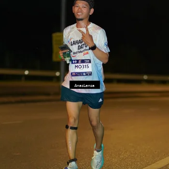 Runner Photo 7692262