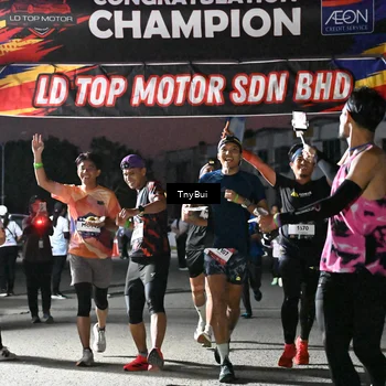 Runner Photo 7692277
