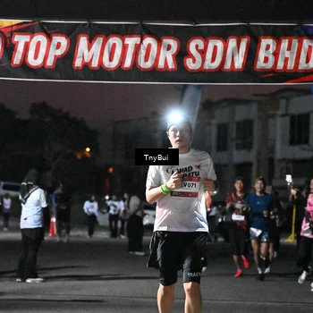Runner Photo 7692286