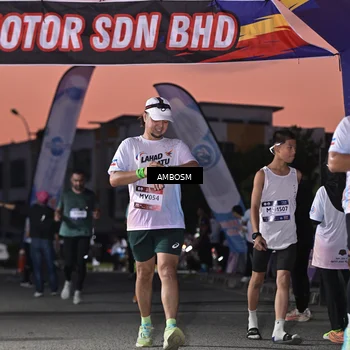Runner Photo 7692300