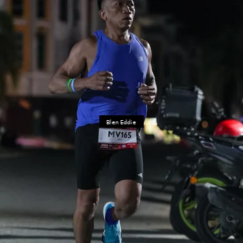 Runner Photo 7692305