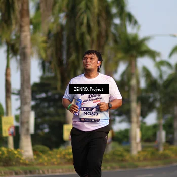 Runner Photo 7692311
