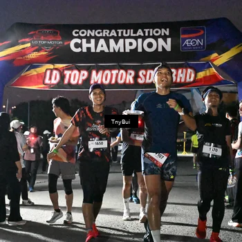 Runner Photo 7692323