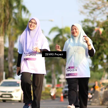 Runner Photo 7692325