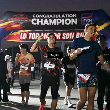 Runner Photo 7692360
