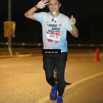 Runner Photo 7692368