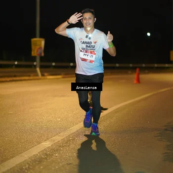 Runner Photo 7692371