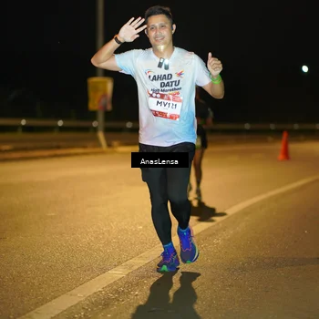 Runner Photo 7692375