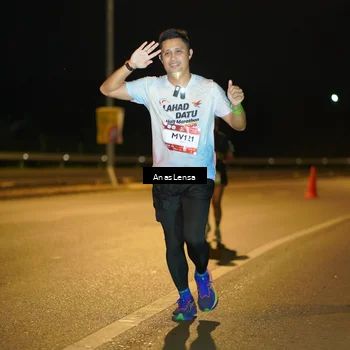 Runner Photo 7692377