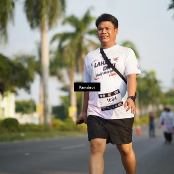 Runner Photo 7692389