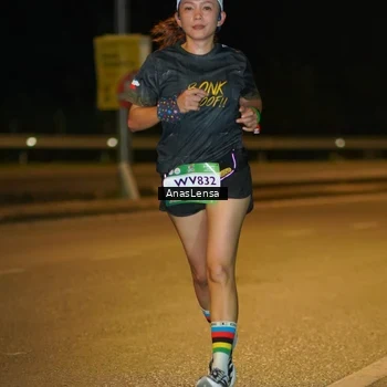 Runner Photo 7692393