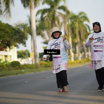 Runner Photo 7692407