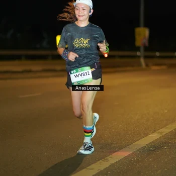 Runner Photo 7692416