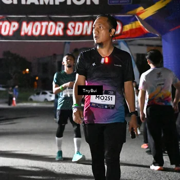 Runner Photo 7692445