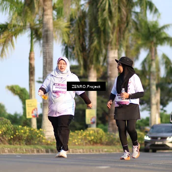 Runner Photo 7692451