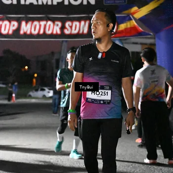 Runner Photo 7692467