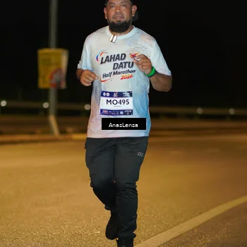 Runner Photo 7692471