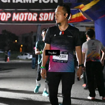 Runner Photo 7692480