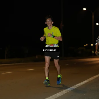 Runner Photo 7692487