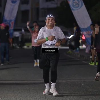 Runner Photo 7692503