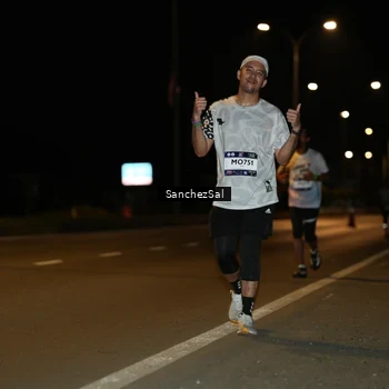 Runner Photo 7692513