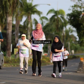 Runner Photo 7692530