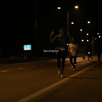 Runner Photo 7692540