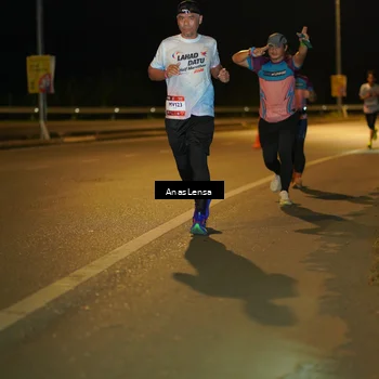 Runner Photo 7692550