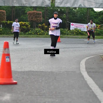Runner Photo 7692563