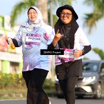 Runner Photo 7692585