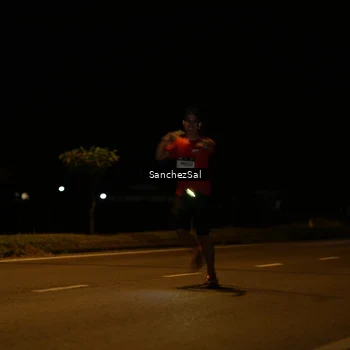 Runner Photo 7692591