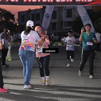 Runner Photo 7692597