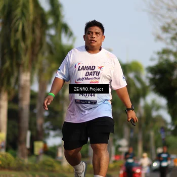 Runner Photo 7692606