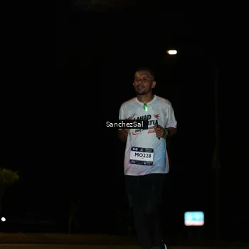Runner Photo 7692615