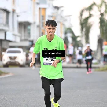 Runner Photo 7692635