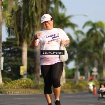 Runner Photo 7692647